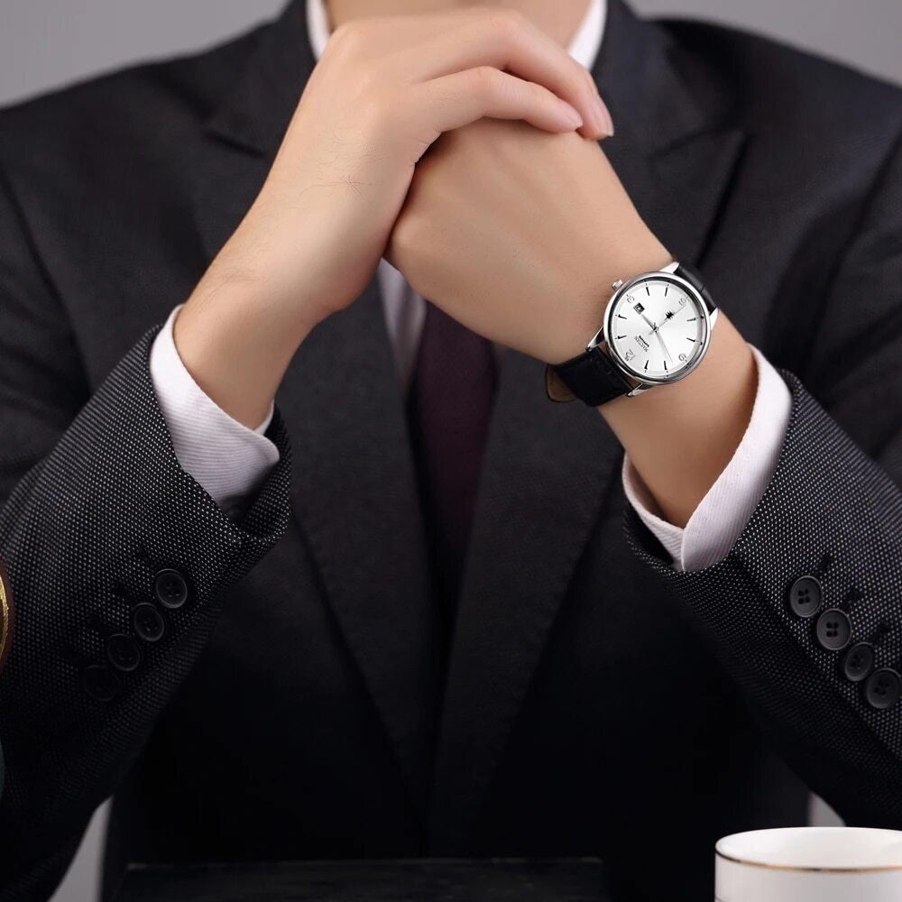 Men Watches Ontwerp Luxe Mannen Quartz Horloge Rvs Gmt Horloge Top Merk Echt leer Waterproof Dress Watch Horloges Reloj Homber