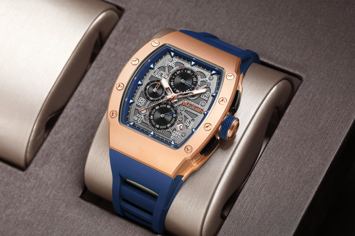 MEGIR Blue Luxury Sport Watch for Men Steel Case Waterproof Luminous Military Quartz Chronograph Big Dial Auto Date Reloj Hombre 8411