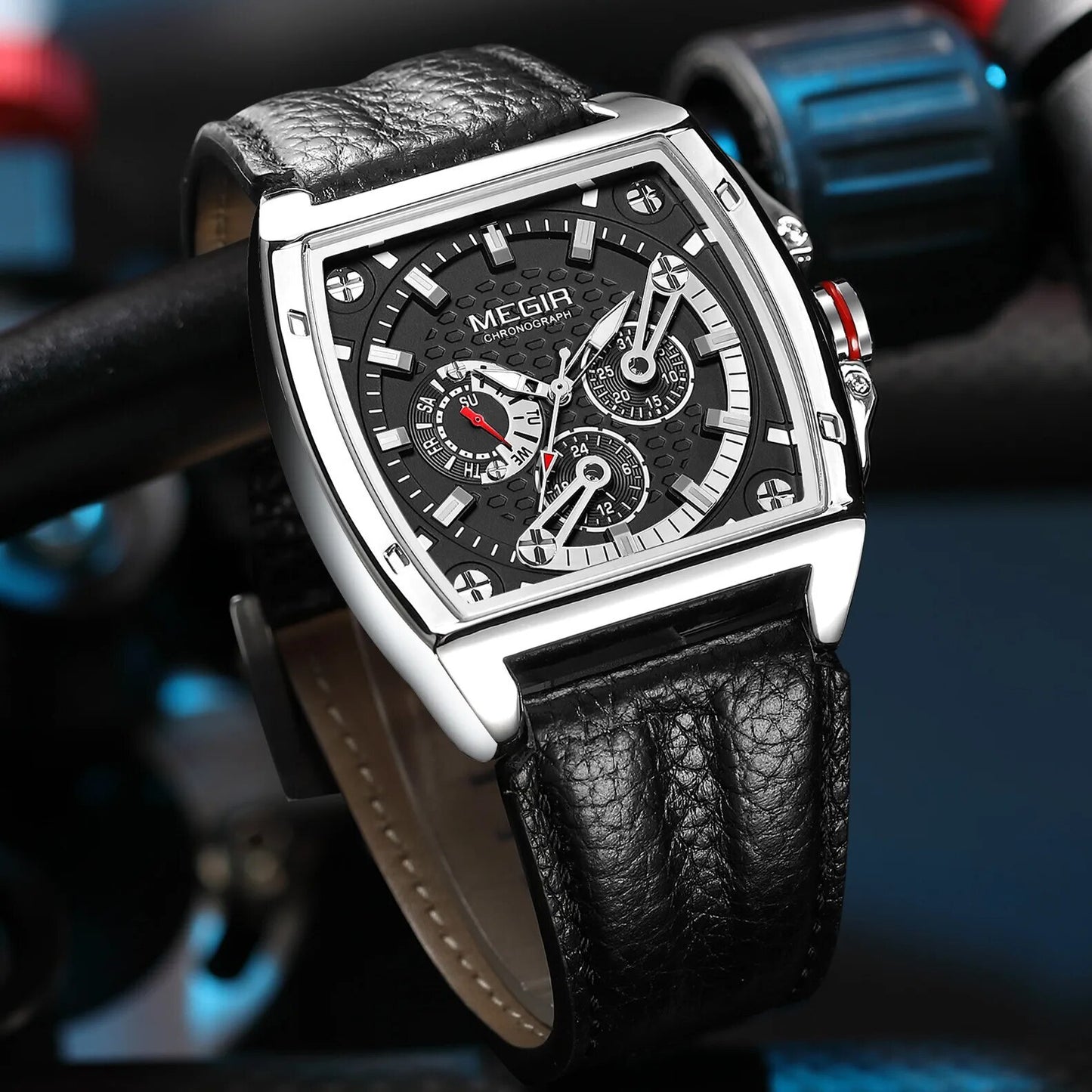 MEGIR Watch for Men Top Brand Fashion Quartz Clock Luminous Waterproof Sport Big Dial Wristwatch Relogio Masculino 2204