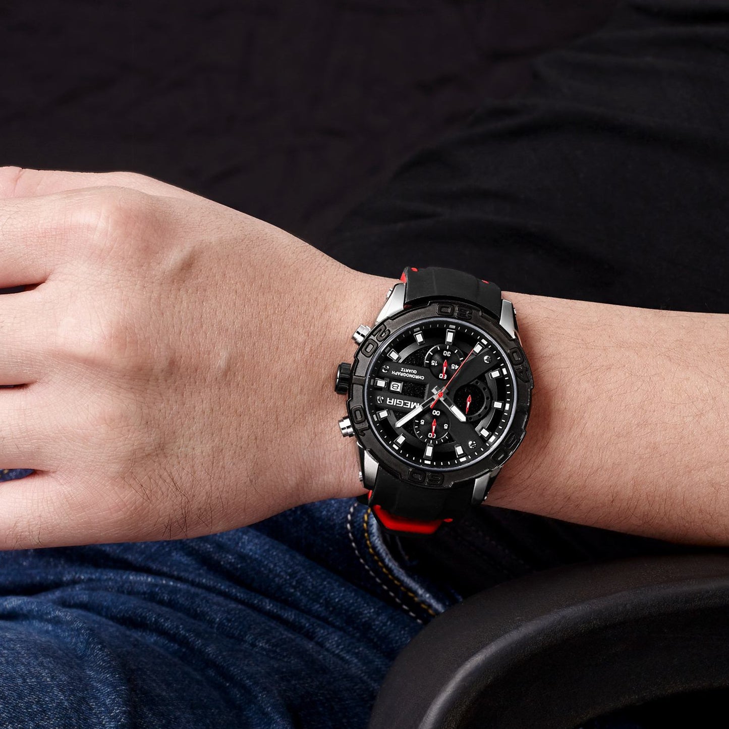 MEGIR Fashion Sport Watches for Men Top Brand Military Quartz Wristwatch Calendar Male Clock Chronograph Montre Homme 2055
