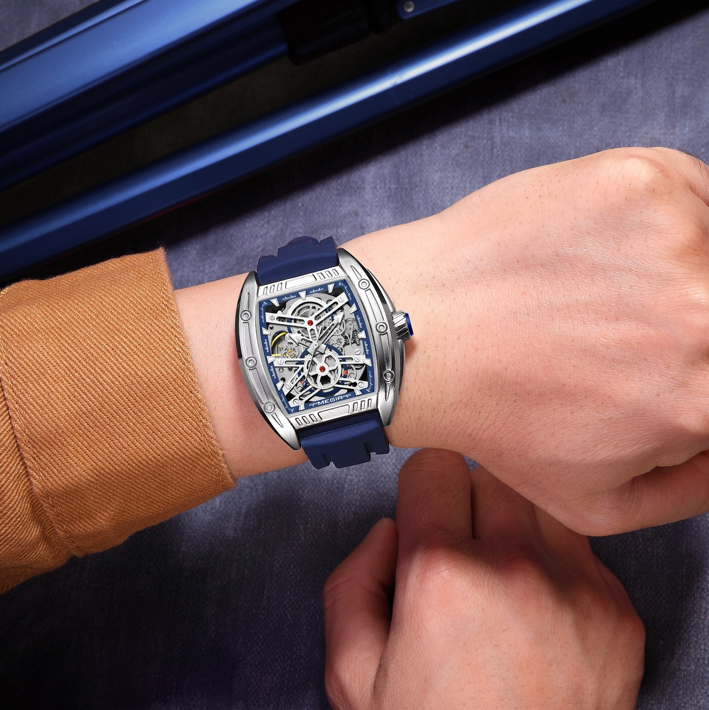 MEGIR Original Luxury Sport Watch for Men Silicone Band Automatic Mechanical Movement WristWatches Luminous Clock Reloj Hombre 8601